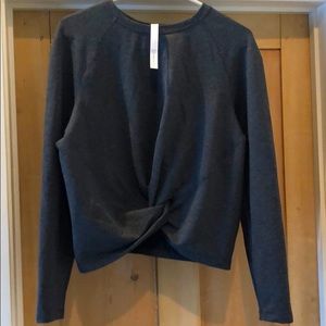 Lululemon Grey Long Sleeved Twist Top Size 8